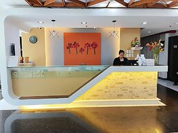 Travelbee Fuente Inn