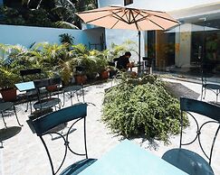 Travelbee Fuente Inn