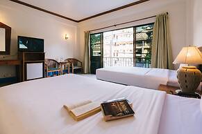 Kata Sun Beach Hotel