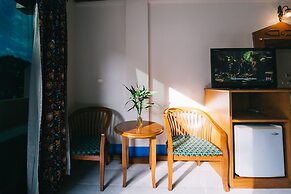 Kata Sun Beach Hotel