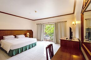Kata Sun Beach Hotel