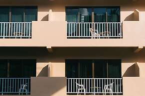 Kata Sun Beach Hotel