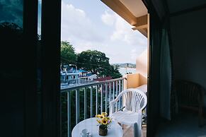 Kata Sun Beach Hotel