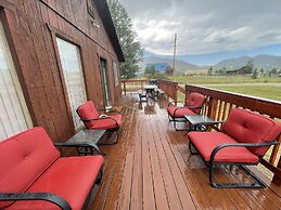 Eagle Nest Fly Shack and Lodge