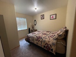 Eagle Nest Fly Shack and Lodge