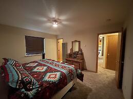 Eagle Nest Fly Shack and Lodge