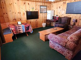 Eagle Nest Fly Shack and Lodge