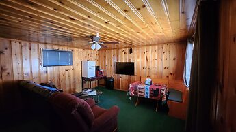 Eagle Nest Fly Shack and Lodge