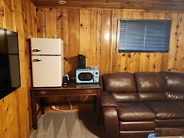 Eagle Nest Fly Shack and Lodge