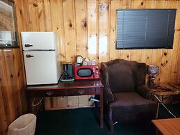 Eagle Nest Fly Shack and Lodge