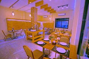 Relax Mandalay Hotel