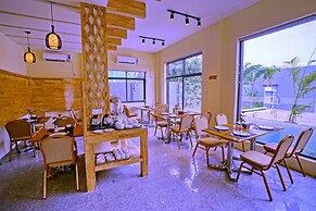 Relax Mandalay Hotel