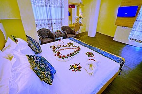 Relax Mandalay Hotel