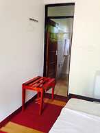 Acacia Tree Apartments