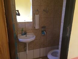 Acacia Tree Apartments