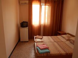 Gostevoy Dom na Glavnoy