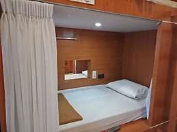 Bogor Cabin Inn - Hostel