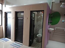 Bogor Cabin Inn - Hostel