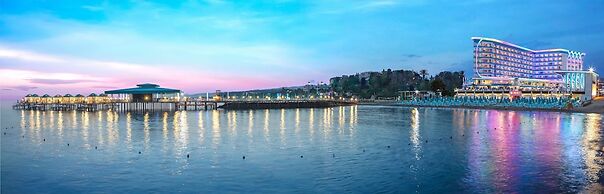 Granada Luxury Beach - All Inclusive