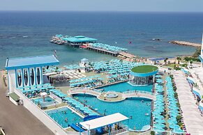 Granada Luxury Beach - All Inclusive