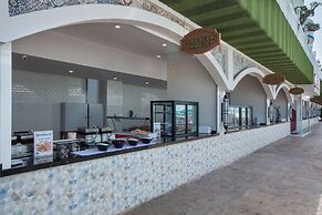 Granada Luxury Beach - All Inclusive