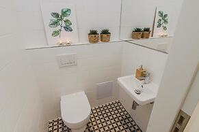 Zizkov APT Prague by Michal&Friends