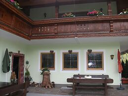 Ferienwohnungen Gästehaus Lärcheck