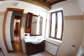 B&B Stradivari