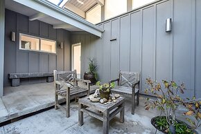 Beautifully Designed Palos Verdes Villa w/ Private Beach and Stunning