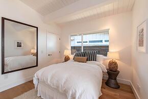 Beautifully Designed Palos Verdes Villa w/ Private Beach and Stunning