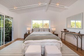 Beautifully Designed Palos Verdes Villa w/ Private Beach and Stunning