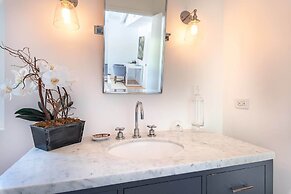 Beautifully Designed Palos Verdes Villa w/ Private Beach and Stunning