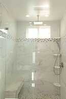 Bright Spacious Family House Near Universal Studios