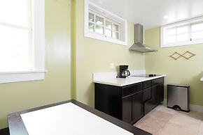 LUX Suites in the Heart of Santa Monica