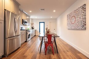 Newly Remodeled 3 BDR House Near Dodgers Stadium