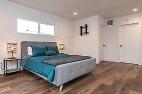 Newly Remodeled 3 BDR House Near Dodgers Stadium