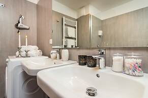 Prague Luxury APTs by Michal&Friends