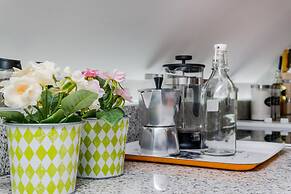 Old Town square APT by Michal&Friends