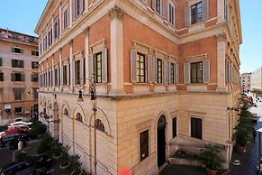 Piazza Venezia Grand Suite