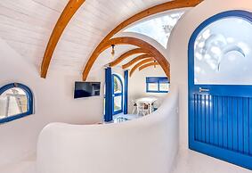 Ravino Secret Retreat