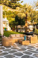 Ravino Secret Retreat