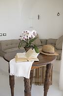 Ravino Secret Retreat