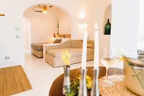Ravino Secret Retreat