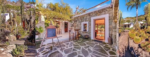 Ravino Secret Retreat