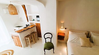 Ravino Secret Retreat