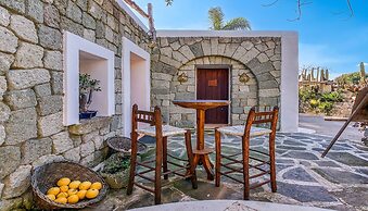 Ravino Secret Retreat