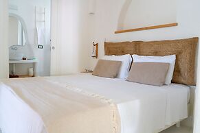 Ravino Secret Retreat