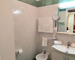 Ravino Secret Retreat