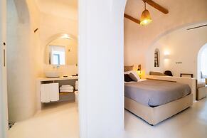 Ravino Secret Retreat