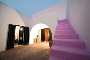 Ravino Secret Retreat